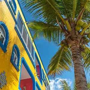 Отель Del Sol Beachfront, Акумаль