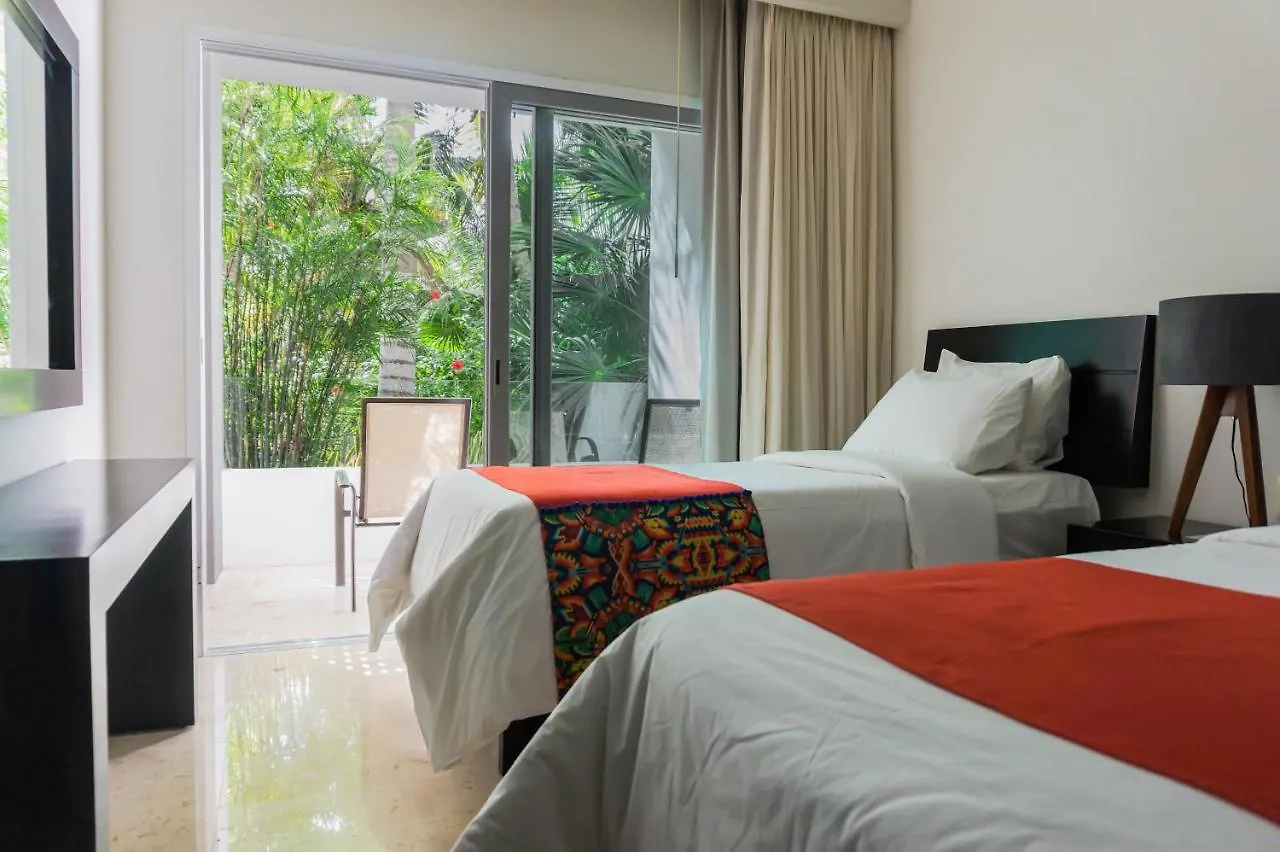 Casa Coral - Luxury Condos Akumal 0*,  México